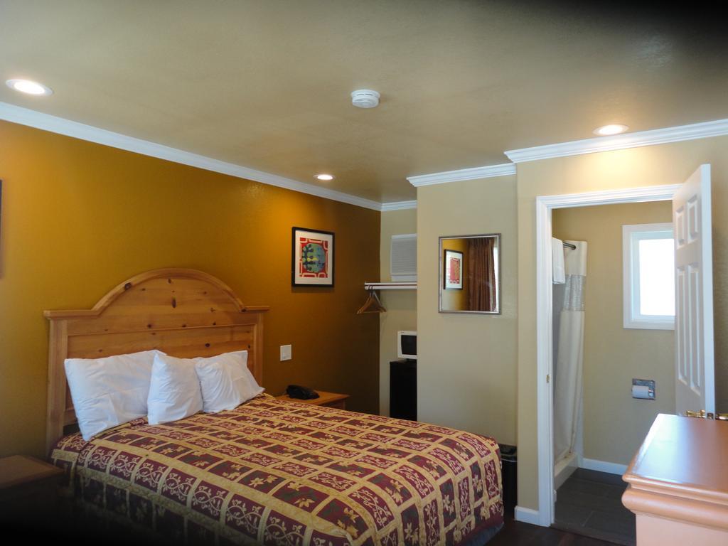 Colusa Motel Экстерьер фото