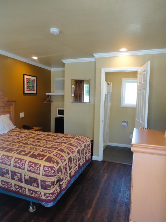 Colusa Motel Экстерьер фото